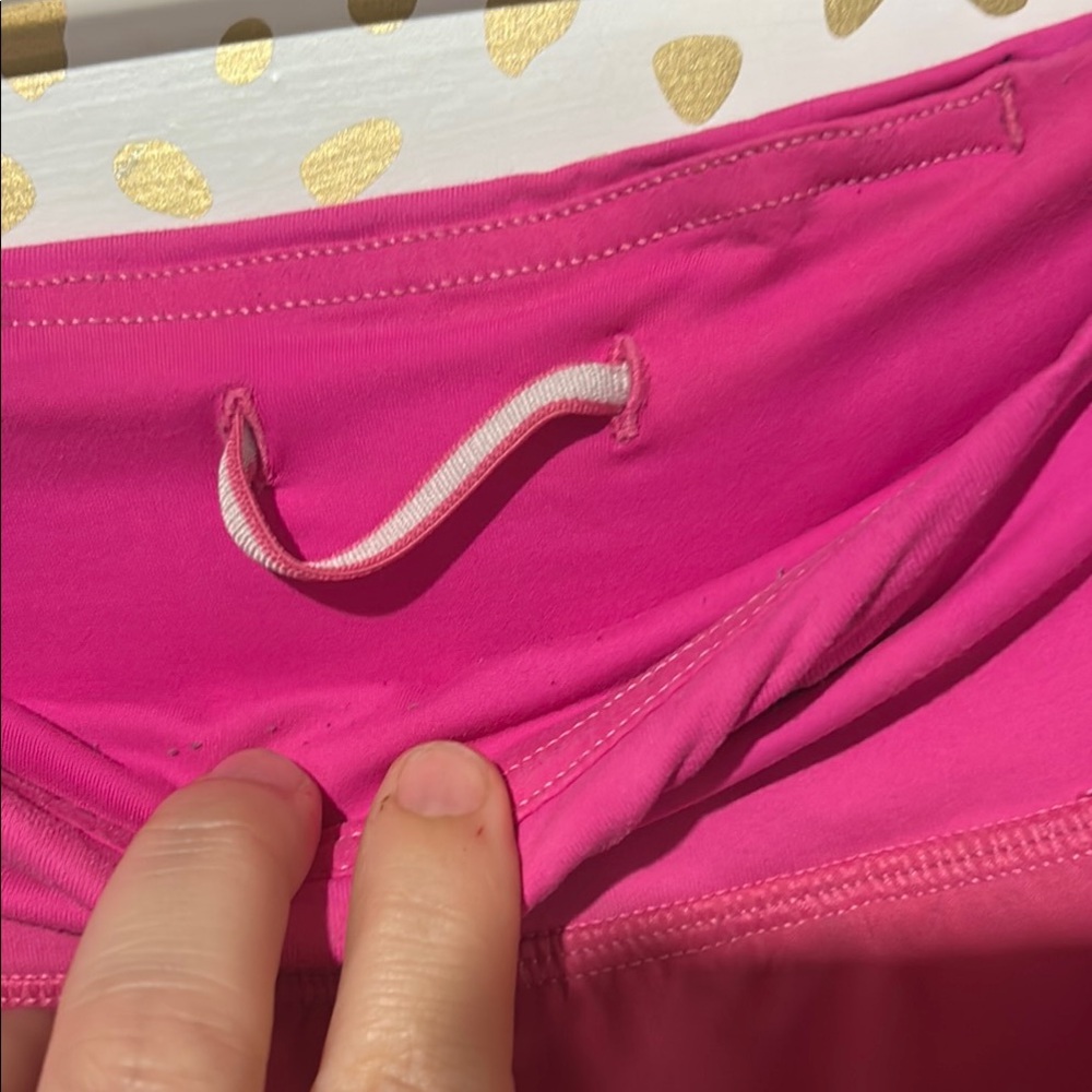 Lululemon Women's Pink Athletic Shorts - Picture 4 of 9